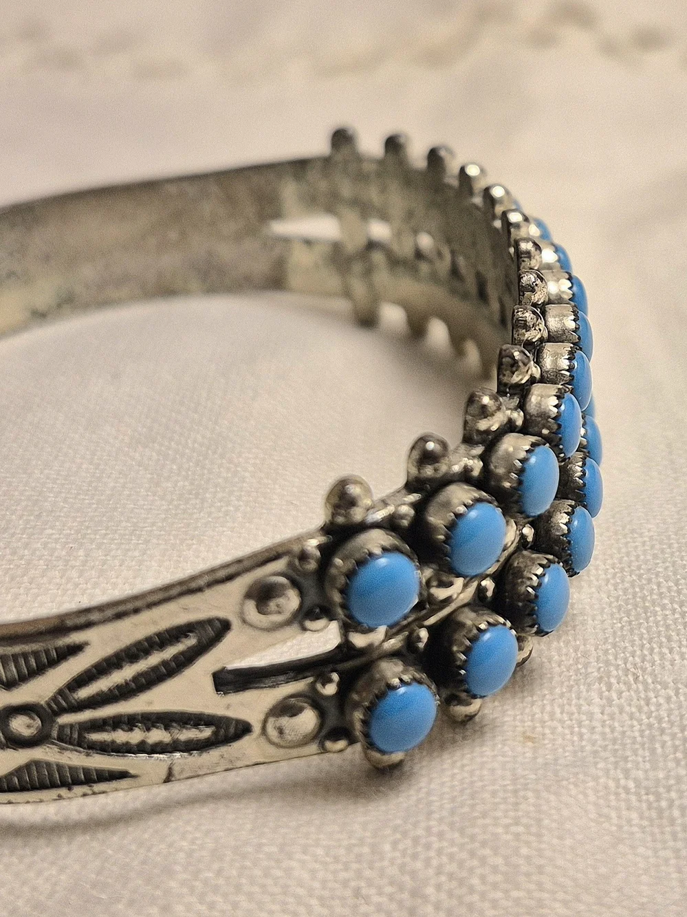 Vintage Zuni Sterling Silver Double Row Turquoise Snake Eye Cuff- Women Jewelry